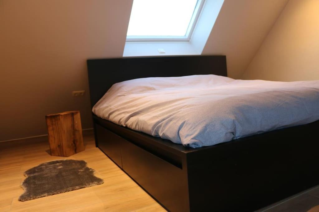 Momaison Charmant Landelijk Appartement Кнесселаре Экстерьер фото