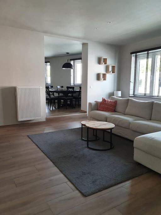 Momaison Charmant Landelijk Appartement Кнесселаре Экстерьер фото